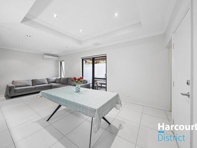 36B Findon Crescent, Westminster WA 6061