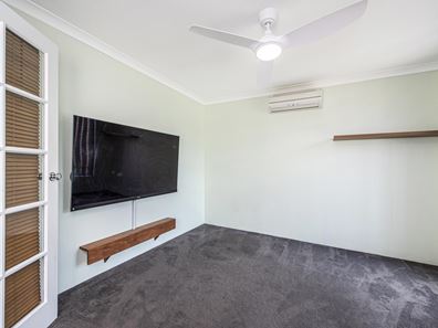 4 Colebrook Circle, Secret Harbour WA 6173