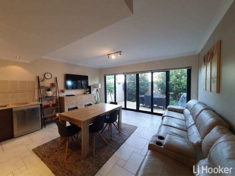 6/5 Carey Steet, Bunbury WA 6230