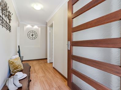 43 Vincent Lookout, Bedfordale WA 6112