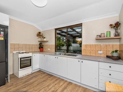 12 Linville Street, Falcon WA 6210