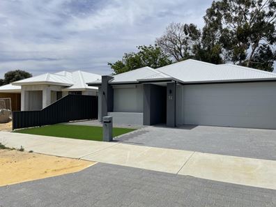 76 Moorland Loop, Gosnells WA 6110