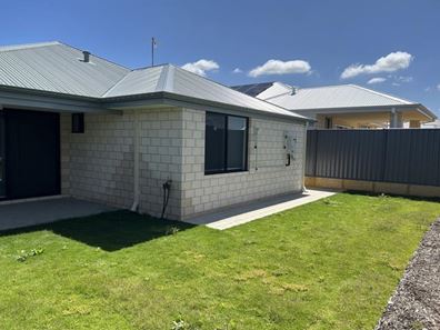17 Allium Road, Wellard WA 6170