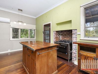 20 Watson Street, Bassendean WA 6054