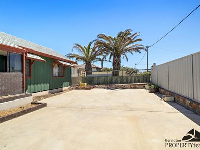 184 Gregory Street, Beachlands WA 6530