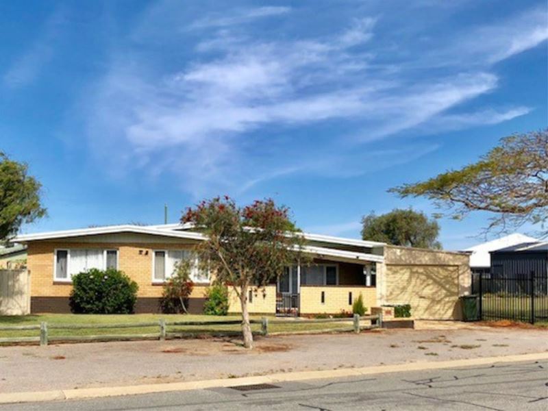 254 Third Street, Wonthella