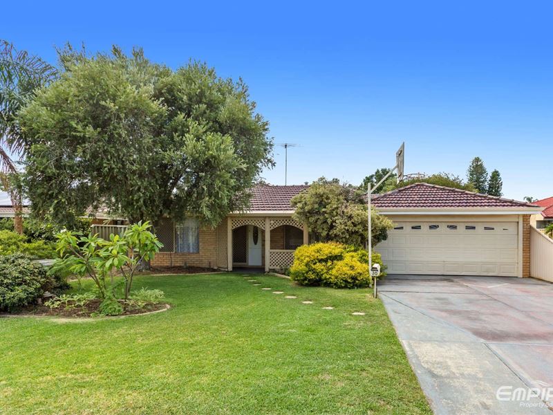 30 Colonial Drive, Bibra Lake WA 6163