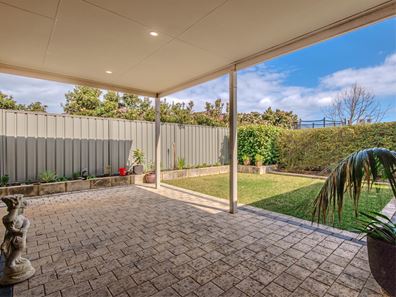 37 Runnymede Gate, Wellard WA 6170