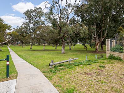 5A Stiles Court, Padbury WA 6025