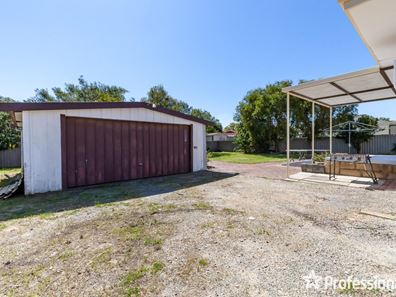 55 Galliers Ave, Armadale WA 6112