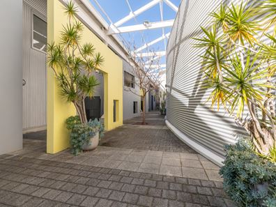 8 Little Brown Street, East Perth WA 6004