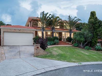 23 Bascombe Rise, Hillarys WA 6025