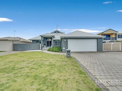 11 Fortescue Court, Dudley Park WA 6210