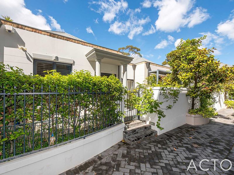 5/8 Bay Road, Claremont WA 6010