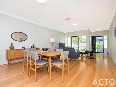 5/8 Bay Road, Claremont WA 6010