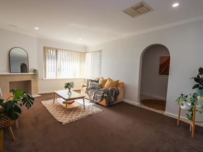8 Montfort Place, Morley WA 6062