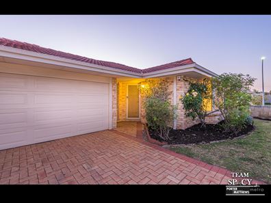 26 Abrolhos Loop, Beckenham WA 6107