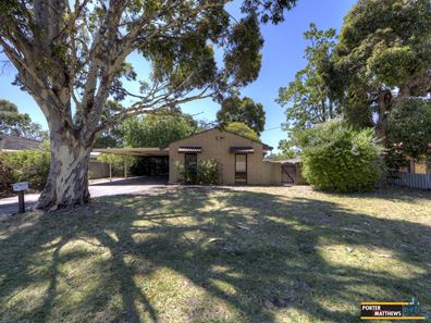 32 Galaxy Street, Beckenham WA 6107