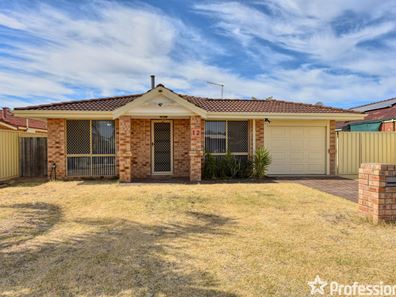 12 Manila Place, Warnbro WA 6169