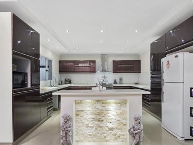 36 Teasel Way, Banksia Grove WA 6031