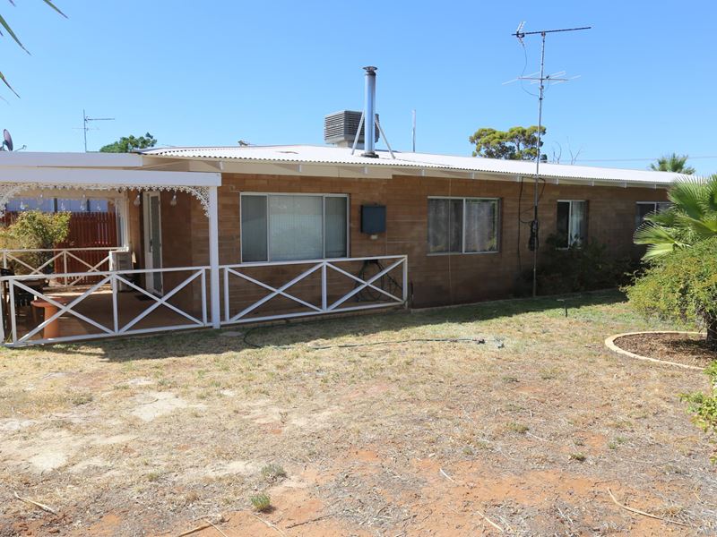 6 Pimelea Crescent, Kambalda West