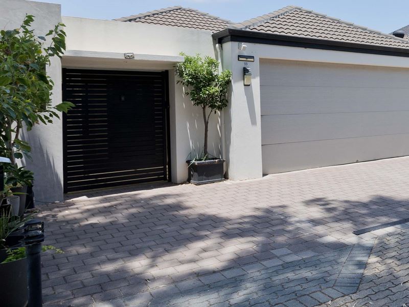 18 Witham Close, Applecross