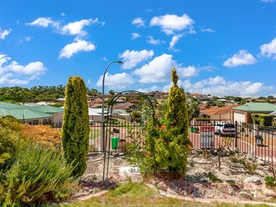 9 Keen Court, Usher WA 6230