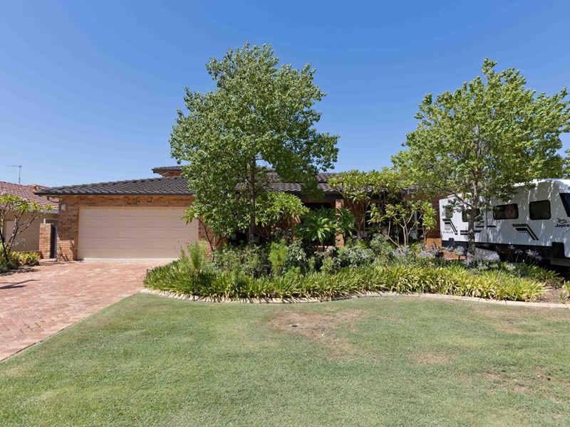 112 Davy Street, Booragoon