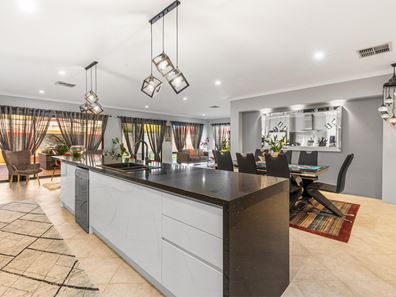 42 Barkley Loop, Canning Vale WA 6155