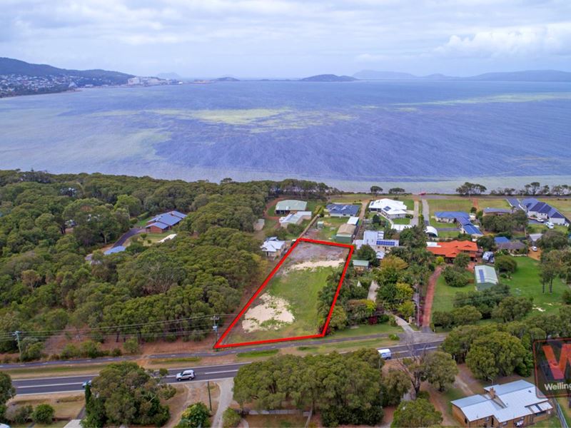 135 Frenchman Bay Road, Robinson