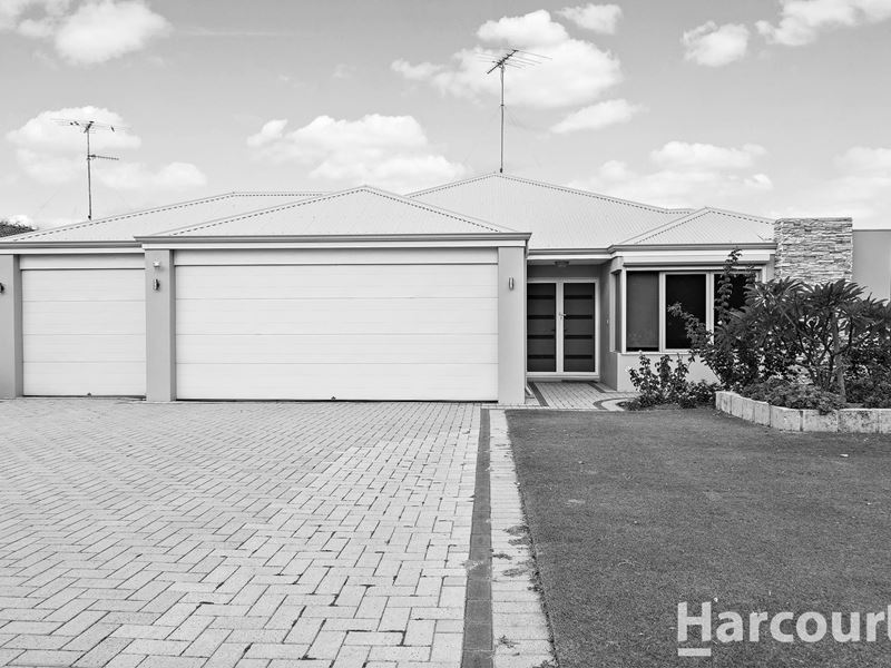 10 Curlew Street, Dudley Park WA 6210