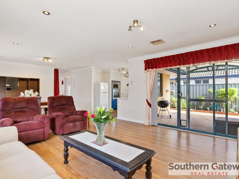 15 Petersfield Lane, Wellard