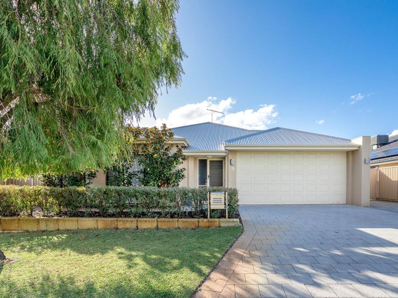 9 Paspalum Street, Piara Waters