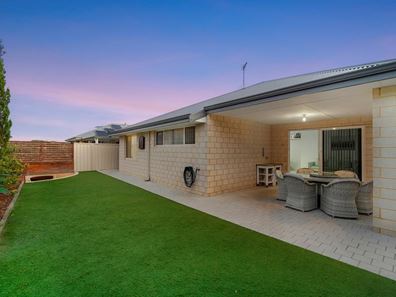 15 Gemfish Street, Two Rocks WA 6037