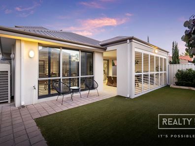 60 Flora Terrace, Watermans Bay WA 6020