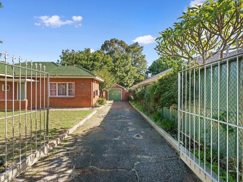 141 Second Avenue, Eden Hill