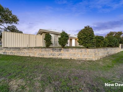 8 Overdene Pass, Banksia Grove WA 6031