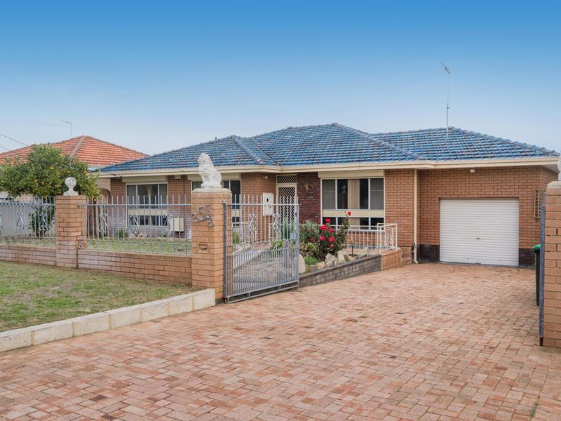 55 Grandpre Crescent, Hamilton Hill