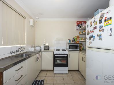 31/379 Hector Street, Yokine WA 6060