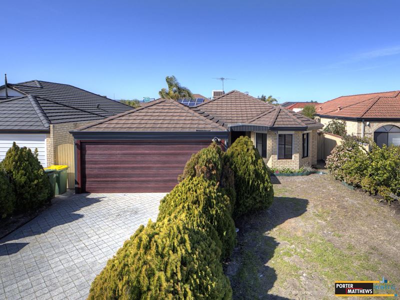 14 Terelinck Crescent, Redcliffe