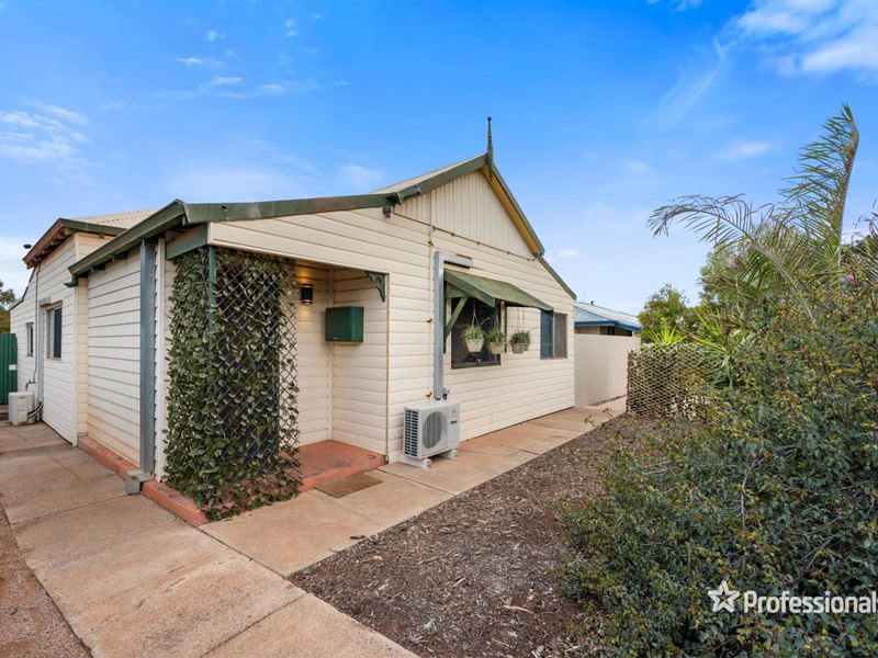 27 Balfour Street, South Kalgoorlie