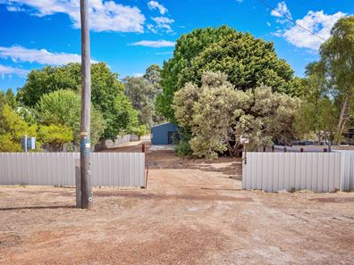 15 Bunbury Street, Collie WA 6225