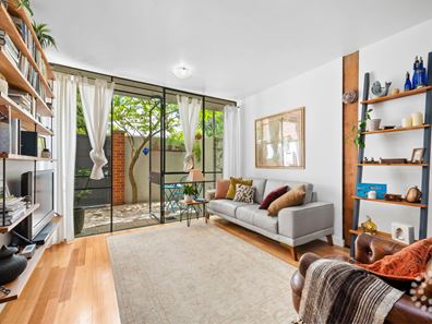 1/22A Russell Street, Fremantle WA 6160