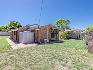 13 Mildenhall Street, Huntingdale WA 6110