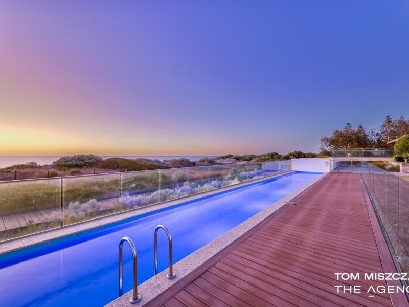 21/21 Ocean Drive, North Coogee