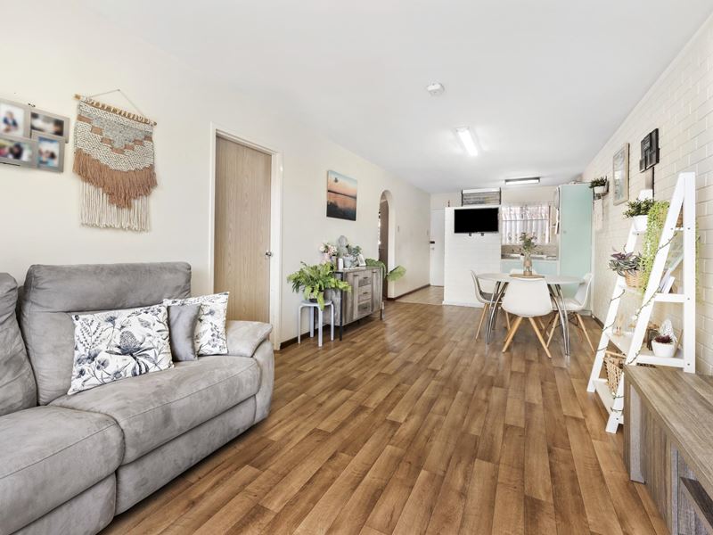 19/41 Davilak Avenue, Hamilton Hill