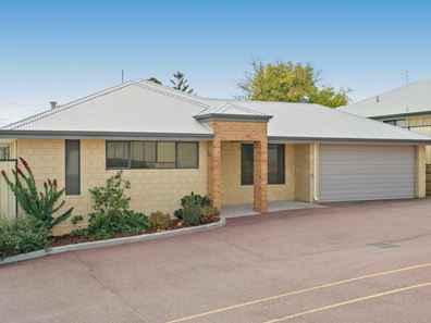 4/8 Benson Court, Mount Nasura WA 6112