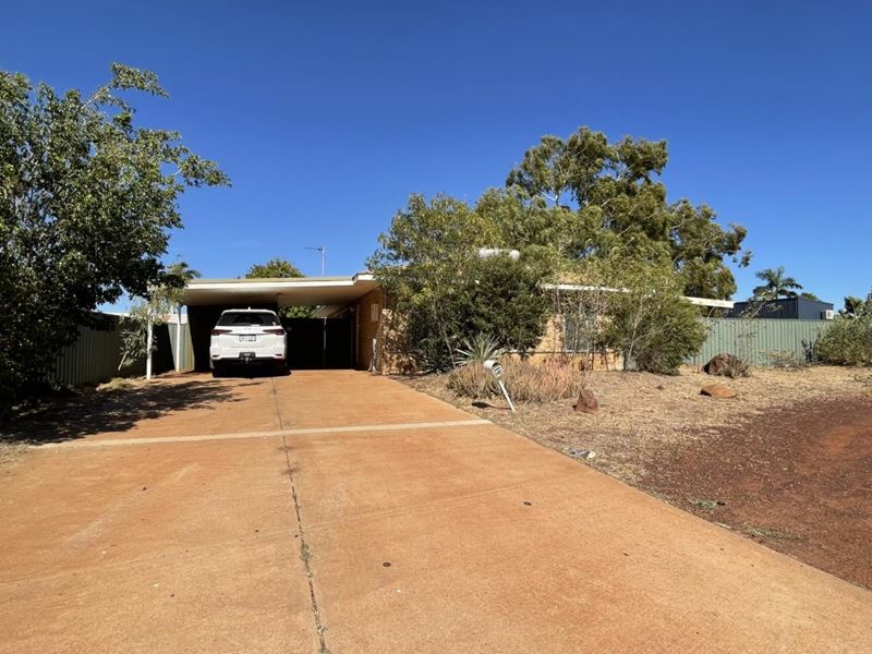 10 Hutton Court, Nickol
