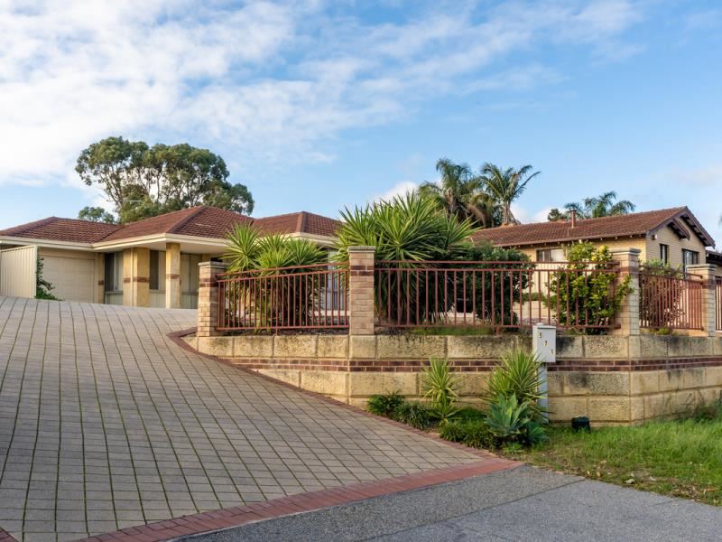 571 Beach Road, Warwick