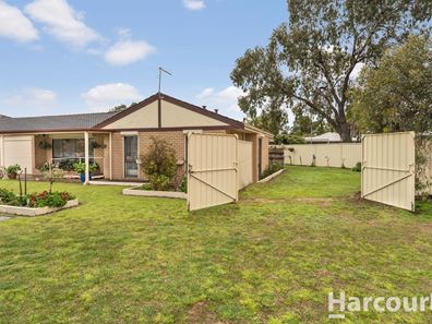 6A Valentino Close, Greenfields WA 6210